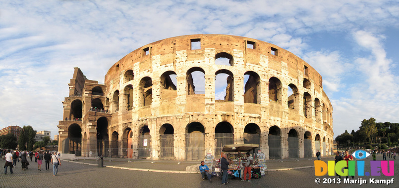 SX30687-92 Colosseum